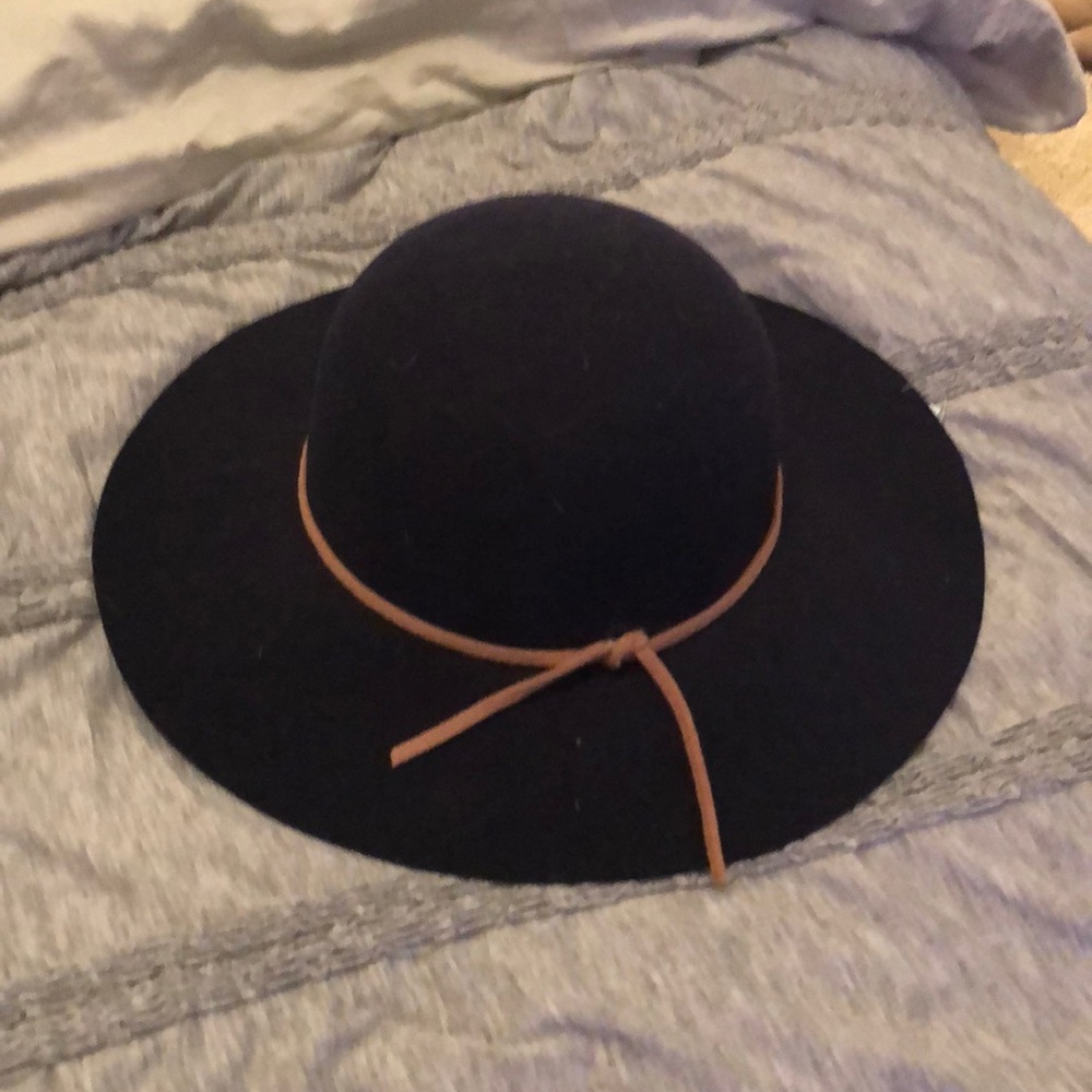 New with tags Adorable hat